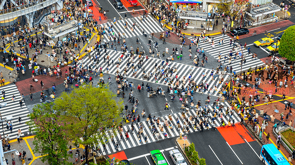 Shibuya Crossing（Shibuya Scramble），东京，日本